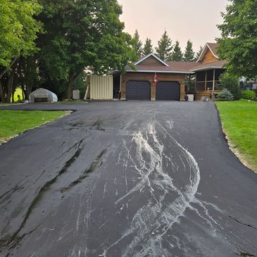 residential asphalt paving